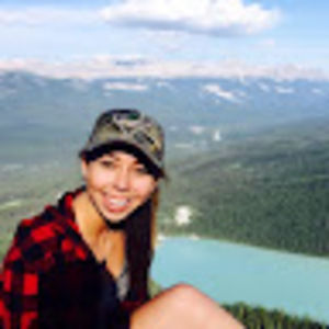 Meet your Posher, Alexandra